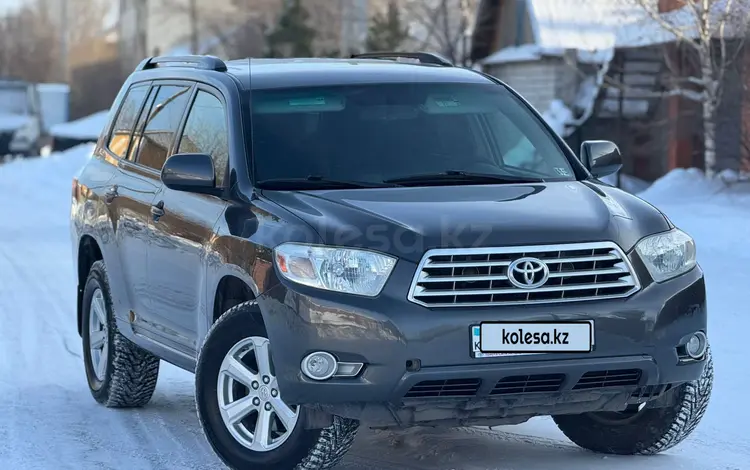 Toyota Highlander 2010 годаfor9 800 000 тг. в Астана