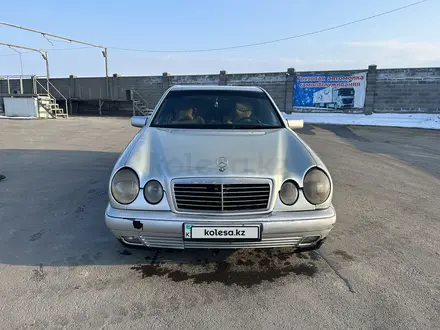 Mercedes-Benz E 420 1996 года за 3 000 000 тг. в Алматы – фото 6