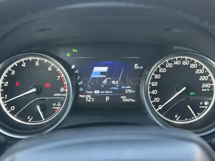 Toyota Camry 2019 года за 12 900 000 тг. в Астана – фото 21