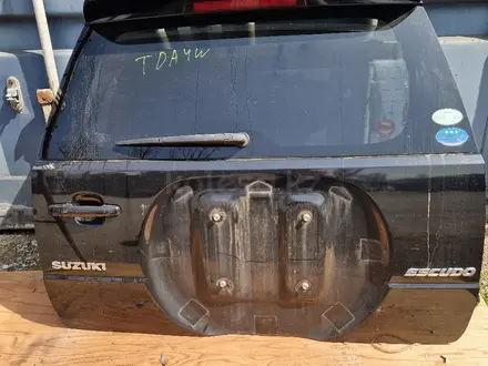 Крышка дверь багажника на Suzuki Grant Vitara за 190 000 тг. в Алматы