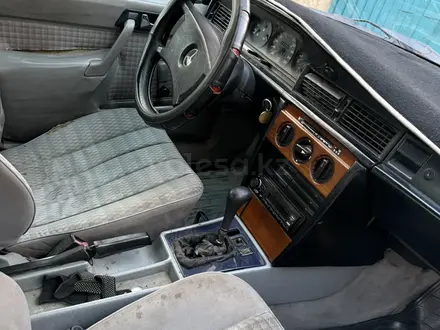 Mercedes-Benz 190 1993 года за 600 000 тг. в Аральск – фото 4