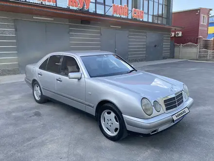 Mercedes-Benz E 230 1995 года за 2 700 000 тг. в Алматы – фото 10
