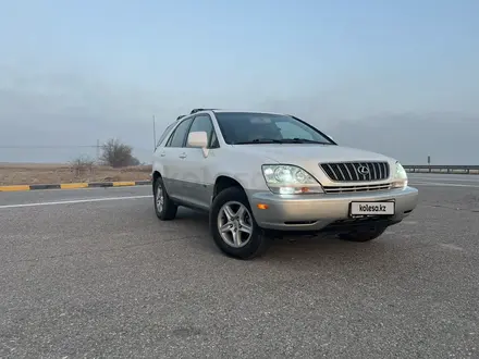 Lexus RX 300 2001 года за 6 800 000 тг. в Тараз – фото 2