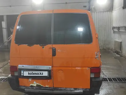 Volkswagen Transporter 1992 года за 2 200 000 тг. в Астана – фото 4