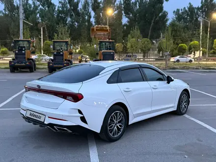 Kia K5 2021 года за 11 000 000 тг. в Алматы – фото 23