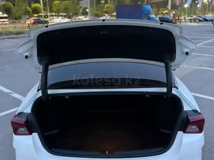 Kia K5 2021 года за 11 000 000 тг. в Алматы – фото 26