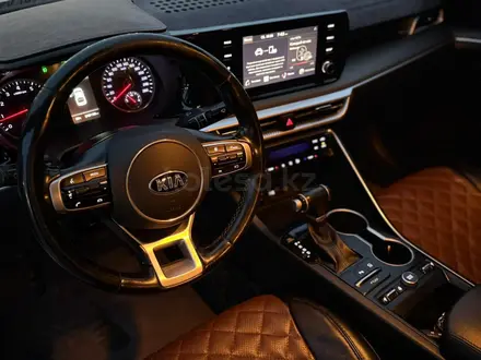 Kia K5 2021 года за 11 000 000 тг. в Алматы – фото 7