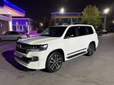 Toyota Land Cruiser 2017 года за 28 500 000 тг. в Шымкент