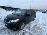 Toyota Sienna 2015 годаfor11 999 999 тг. в Алматы