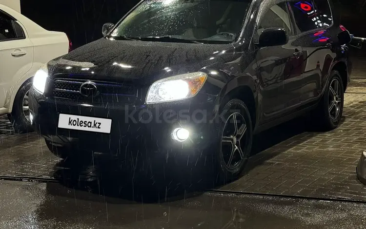 Toyota RAV4 2006 годаfor7 100 000 тг. в Астана