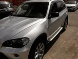 BMW X5 2008 года за 8 150 000 тг. в Караганда – фото 2