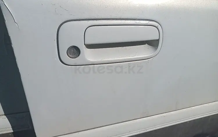 Дверные ручки Тойота креста 100кузов за 8 000 тг. в Костанай