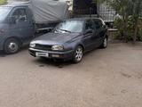 Volkswagen Golf 1993 года за 580 000 тг. в Астана