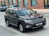 Toyota Highlander 2012 года за 15 550 000 тг. в Алматы