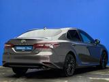 Toyota Camry 2021 годаfor10 610 000 тг. в Актобе – фото 3