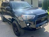 Toyota 4Runner 2021 года за 28 000 000 тг. в Алматы – фото 2