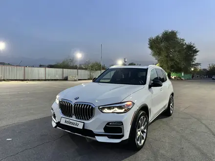 BMW X5 2019 года за 29 900 000 тг. в Алматы – фото 87