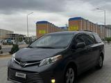 Toyota Sienna 2017 года за 9 000 000 тг. в Актау – фото 4