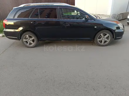 Toyota Avensis 2005 года за 4 100 000 тг. в Астана – фото 2