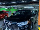 Toyota Highlander 2014 годаүшін15 400 000 тг. в Алматы