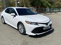 Toyota Camry 2020 года за 11 200 000 тг. в Атырау – фото 5