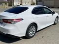 Toyota Camry 2020 года за 11 200 000 тг. в Атырау – фото 9