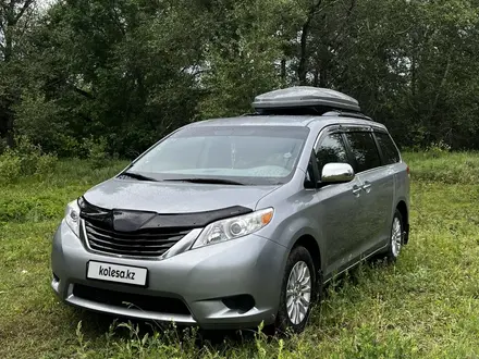 Toyota Sienna 2013 года за 12 900 000 тг. в Уральск – фото 6
