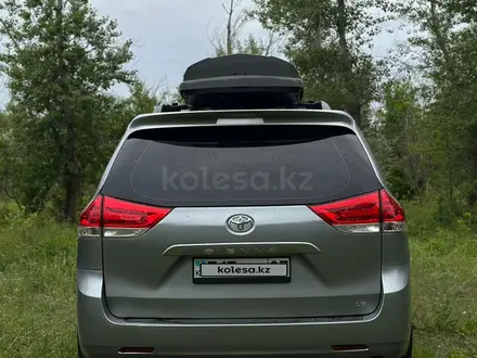Toyota Sienna 2013 года за 12 900 000 тг. в Уральск – фото 27