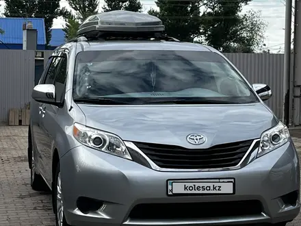 Toyota Sienna 2013 года за 12 900 000 тг. в Уральск – фото 17