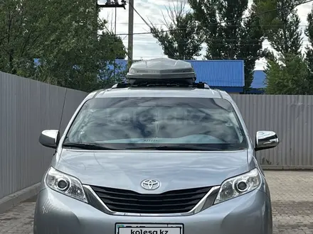Toyota Sienna 2013 года за 12 900 000 тг. в Уральск – фото 20