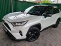 Toyota RAV4 2022 года за 16 450 000 тг. в Алматы – фото 2