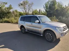 Mitsubishi Pajero, 2013