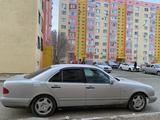 Mercedes-Benz E 230 1997 годаүшін2 700 000 тг. в Атырау – фото 3