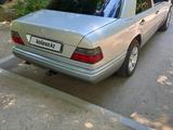 Mercedes-Benz E 280 1993 года за 2 300 000 тг. в Алматы – фото 4