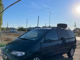 SEAT Alhambra 1997 годаfor2 500 000 тг. в Уральск