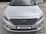Hyundai Sonata 2015 годаүшін4 000 000 тг. в Семей