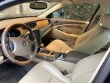 Jaguar S-Type 2005 года за 1 800 000 тг. в Алматы – фото 4