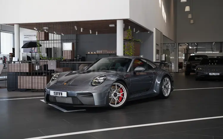 Porsche 911 GT3 2025 года за 223 000 000 тг. в Астана