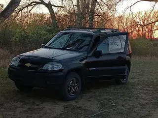 Chevrolet Niva, 2011