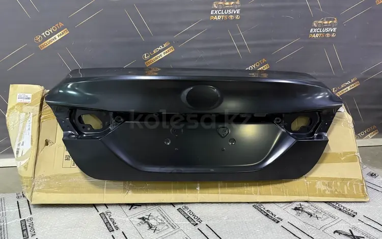 Крышка багажника Toyota Camry 70/75 за 260 000 тг. в Шымкент