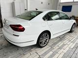 Volkswagen Passat 2017 года за 8 650 000 тг. в Костанай – фото 4