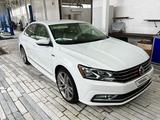 Volkswagen Passat 2017 года за 8 650 000 тг. в Костанай