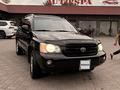 Toyota Highlander 2004 года за 7 300 000 тг. в Алматы – фото 2