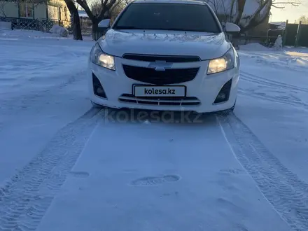 Chevrolet Cruze 2013 года за 4 700 000 тг. в Булаево – фото 4