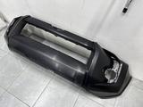 Бампер передний Toyota 4 RUNNER 2014-2024 за 120 000 тг. в Алматы