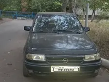 Opel Astra, 1992