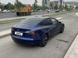Tesla Model 3 2022 года за 18 490 000 тг. в Алматы – фото 4