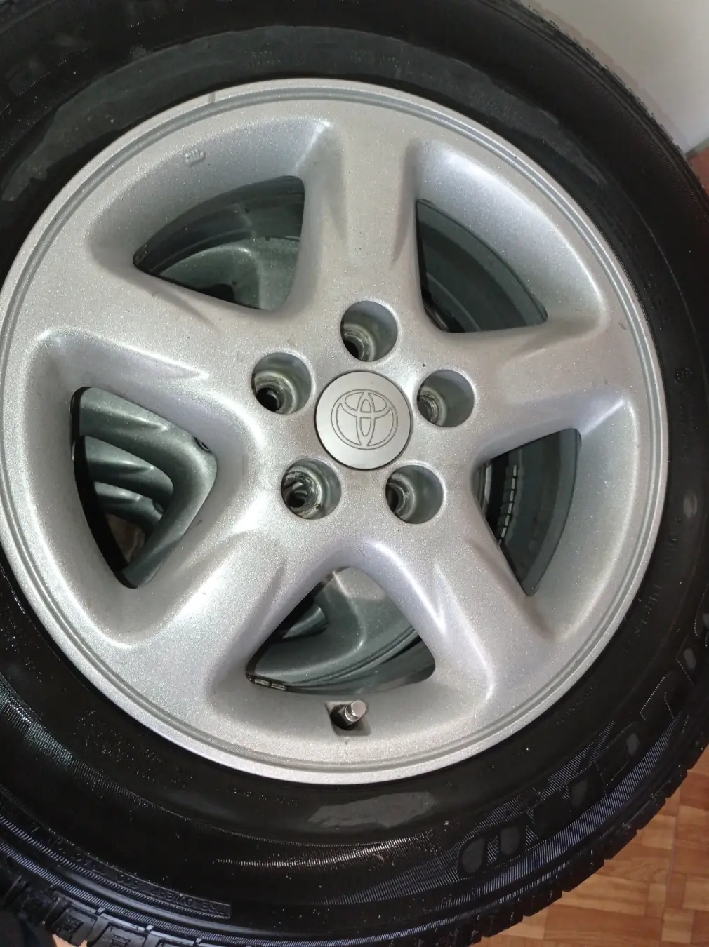 Диски R16 Toyota Rav4 в Алматы — объявление №172945217: диски на Колёсах
