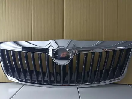 Решетка радиатора Skoda Octavia за 1 000 тг. в Астана