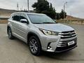 Toyota Highlander 2016 годаүшін8 015 000 тг. в Актау – фото 2